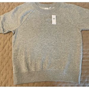 Gap short sleeved sweatshirt Light Grey size XS.